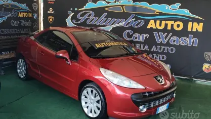 Usata Peugeot 207 CC 120 CV (88 kW) 2008 Rosso Cabrio