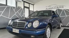 Usata 1997 Mercedes E250 Elegance Tre volumi | 8900 €