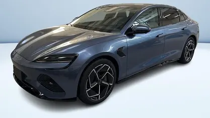 Bianco pastello Usata 2025 BYD Seal Tre volumi | 43.800 € (Buon prezzo)