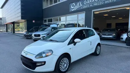 Usata Fiat Punto Evo 69 CV (50 kW) 2011 Bianco Utilitaria
