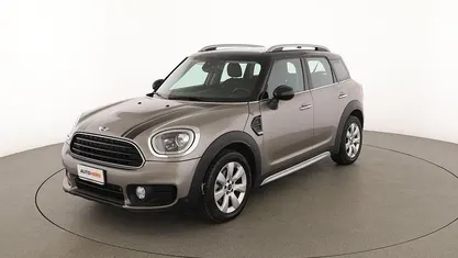 Usata Mini Cooper Countryman 135 CV (99 kW) 2017 Grigio SUV
