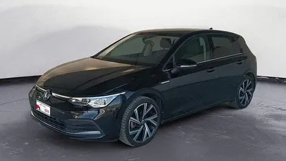 Usata 2021 VW Golf VIII Life Utilitaria | 21.800 € (Buon prezzo)