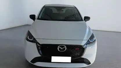 Usata Mazda 2 Homura-Line 90 CV (66 kW) 2023 Bianco Utilitaria