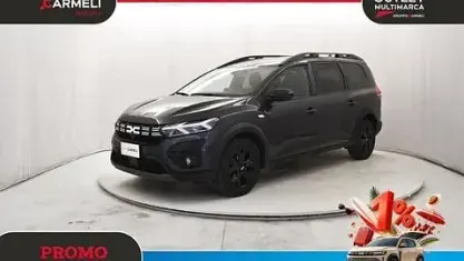 Usata Dacia Jogger Essentiel 101 CV (74 kW) 2023 Grigio Monovolume