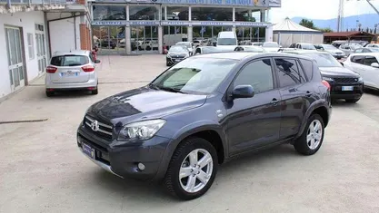Grigio Usata 2008 Toyota RAV4 Luxury SUV | 3900 € (Ottimo prezzo)