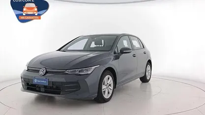 Usata VW Golf VIII Life 116 CV (85 kW) 2025 Berlina