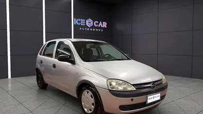Usata Opel Corsa Comfort 58 CV (42 kW) 2003 Berlina