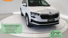 Bianco Usata 2024 Skoda Karoq Selection SUV | 22.950 € (Buon prezzo)