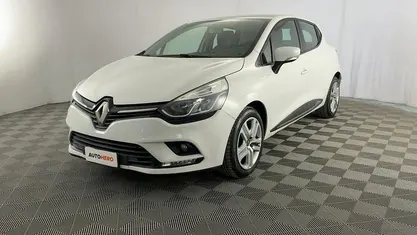 Bianco Usata 2019 Renault Clio IV Business Tre volumi | 10.199 € (Buon prezzo)