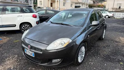 Usata Fiat Bravo Dynamic 120 CV (88 kW) 2008 Grigio Utilitaria