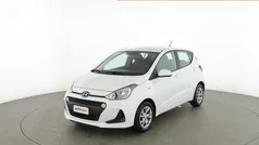 Usata 2017 Hyundai i10 Due volumi | 8399 € (Ottimo prezzo)