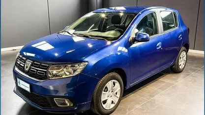 Usata Dacia Sandero Comfort 75 CV (55 kW) 2020 Blu Berlina