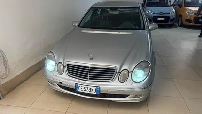 Usata Mercedes E320 Avantgarde 204 CV (150 kW) 2003 Berlina