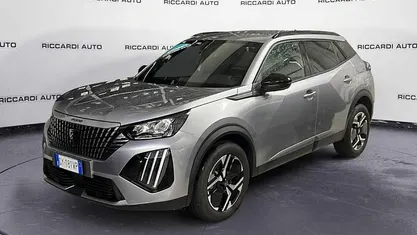 Grigio Usata 2025 Peugeot 2008 Allure SUV | 18.900 € (Ottimo prezzo)