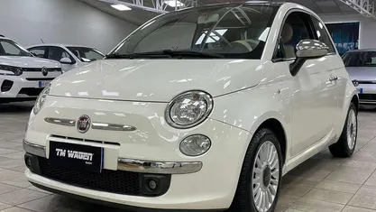 Bianco Usata 2013 Fiat 500 Lounge Tre volumi | 5500 € (Ottimo prezzo)