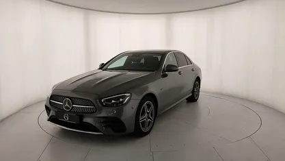 Grigio Usata 2020 Mercedes E300 Premium Tre volumi | 33.900 € (Ottimo prezzo)