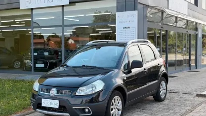 Usata Fiat Sedici 120 CV (88 kW) 2010 Nero SUV