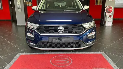 Begagnad VW T-Roc Style 150 HK (110 kW) 2020 Blå SUV
