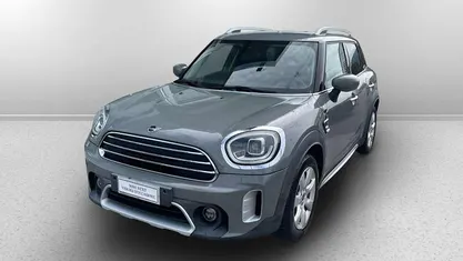 Usata 2020 Mini One D Countryman Business SUV | 21.900 € (Buon prezzo)