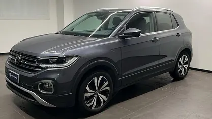 Usata VW T-Cross Advance 110 CV (80 kW) 2022 Grigio SUV