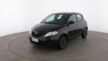 Blu Usata 2019 Lancia Ypsilon Gold Due volumi | 8799 € (Buon prezzo)