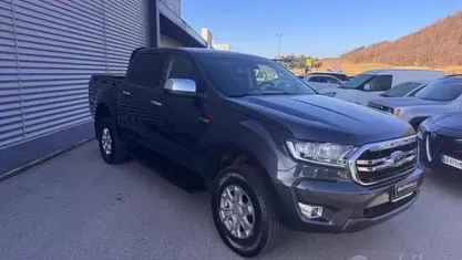 Begagnad Ford Ranger 170 HK (125 kW) 2020 Grå Pickup