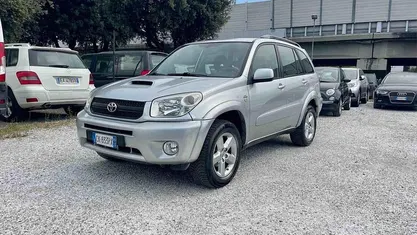 Usata Toyota RAV4 116 CV (85 kW) 2004 SUV