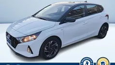 Bianco pastello Usata 2021 Hyundai i20 Monovolume | 14.400 € (Buon prezzo)