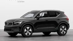 Usata 2023 Volvo XC40 Core SUV | 37.000 € (Buon prezzo)