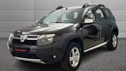 Usata Dacia Duster Lauréate 110 CV (80 kW) 2010 Grigio scuro SUV