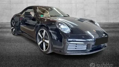 Usata Porsche 911 Carrera Cabriolet 385 CV (283 kW) 2021 Nero Cabrio