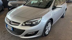 Usata 2014 Opel Astra Cosmo Station wagon | 5900 € (Buon prezzo)