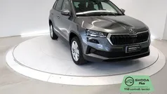 Grigio scuro Usata 2024 Skoda Karoq Selection SUV | 26.850 € (Buon prezzo)