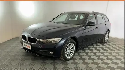 Usata BMW 316 Advantage 116 CV (85 kW) 2017 Blu Station wagon