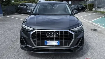 Używany Audi Q3 S-Line 150 KM (110 kW) 2020 Szary SUV
