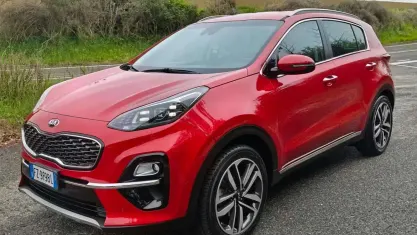 Usata Kia Sportage 116 CV (85 kW) 2020 Rosso SUV