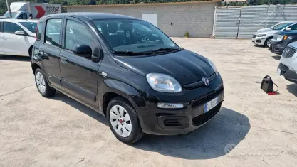Usata Fiat Panda Lounge 69 CV (50 kW) 2018 Nero Utilitaria