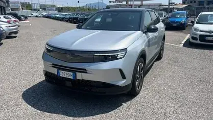 Usata Opel Grandland X 145 CV (106 kW) 2025 Grigio SUV