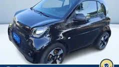 Nero metallizzato Usata 2021 Smart ForTwo Electric Drive Passion Tre volumi | 15.800 € (Buon prezzo)