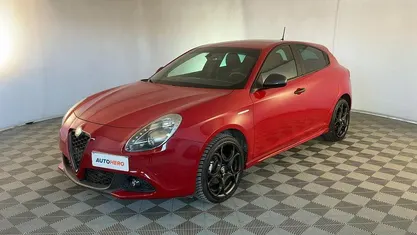 Usata Alfa Romeo Giulietta Super 120 CV (88 kW) 2019 Rosso Utilitaria