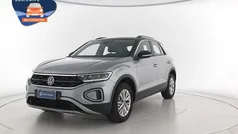 Usata 2024 VW T-Roc Life SUV | 28.200 € (Buon prezzo)