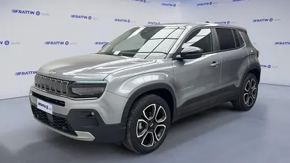 Usata Jeep Avenger Summit 101 CV (74 kW) 2025 Grigio scuro SUV