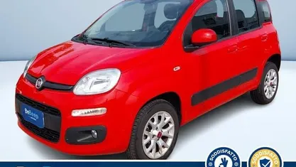 Rosso pastello Usata 2017 Fiat Panda Lounge Due volumi | 9100 € (Cara)