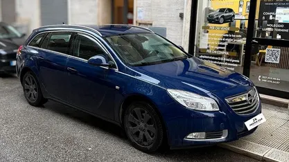 Usata Opel Insignia Cosmo 131 CV (96 kW) 2012 Blu Berlina
