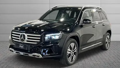 Nero Nuova 2025 Mercedes GLB200 SUV | 48.800 € (Buon prezzo)