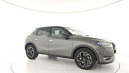 Usado DS Automobiles DS3 Crossback 110 CV (80 kW) 2022 Gris SUV