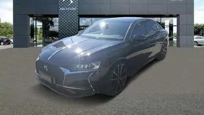 Usata 2024 DS Automobiles DS9 Performance Line Plus Tre volumi | 44.500 € (Buon prezzo)