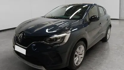 Usata Renault Captur Equilibre 101 CV (74 kW) 2022 Blu SUV