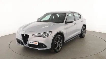 Usata Alfa Romeo Stelvio Sprint 190 CV (139 kW) 2020 Argento SUV