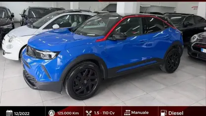 Usado Opel Mokka Ultimate 110 CV (80 kW) 2022 Plateado SUV